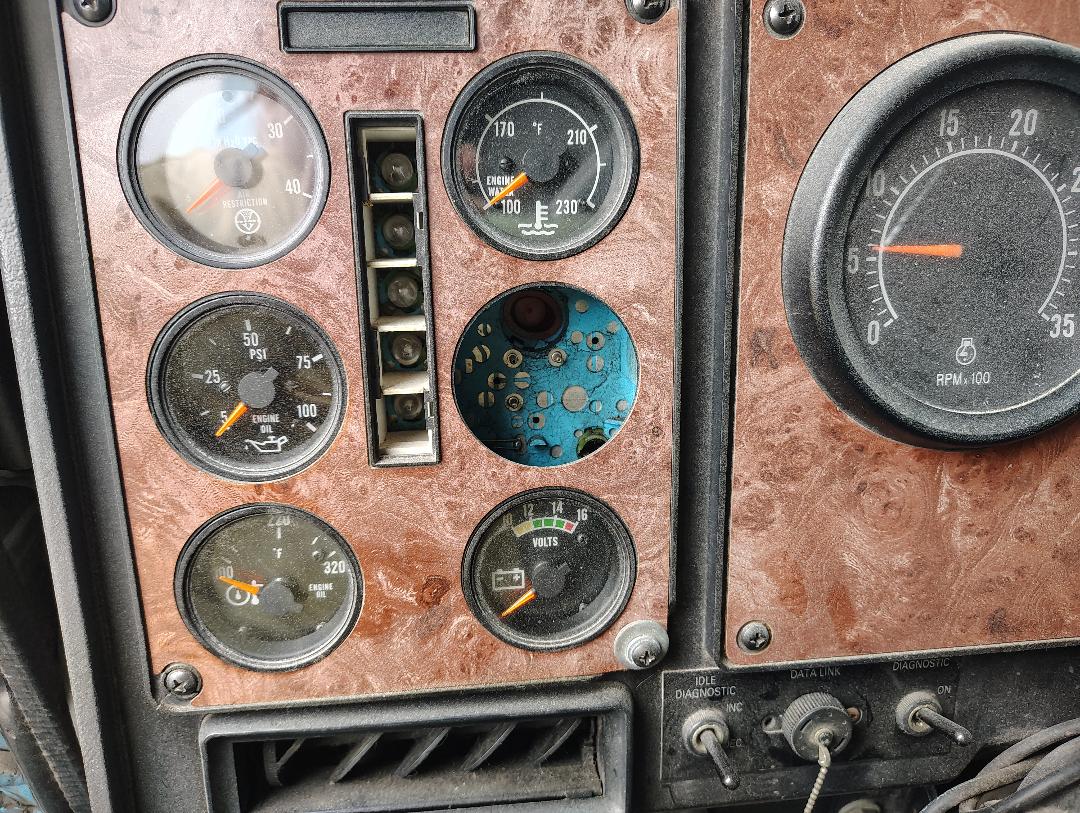 1994 INTERNATIONAL 9200 6x4 - Image 36